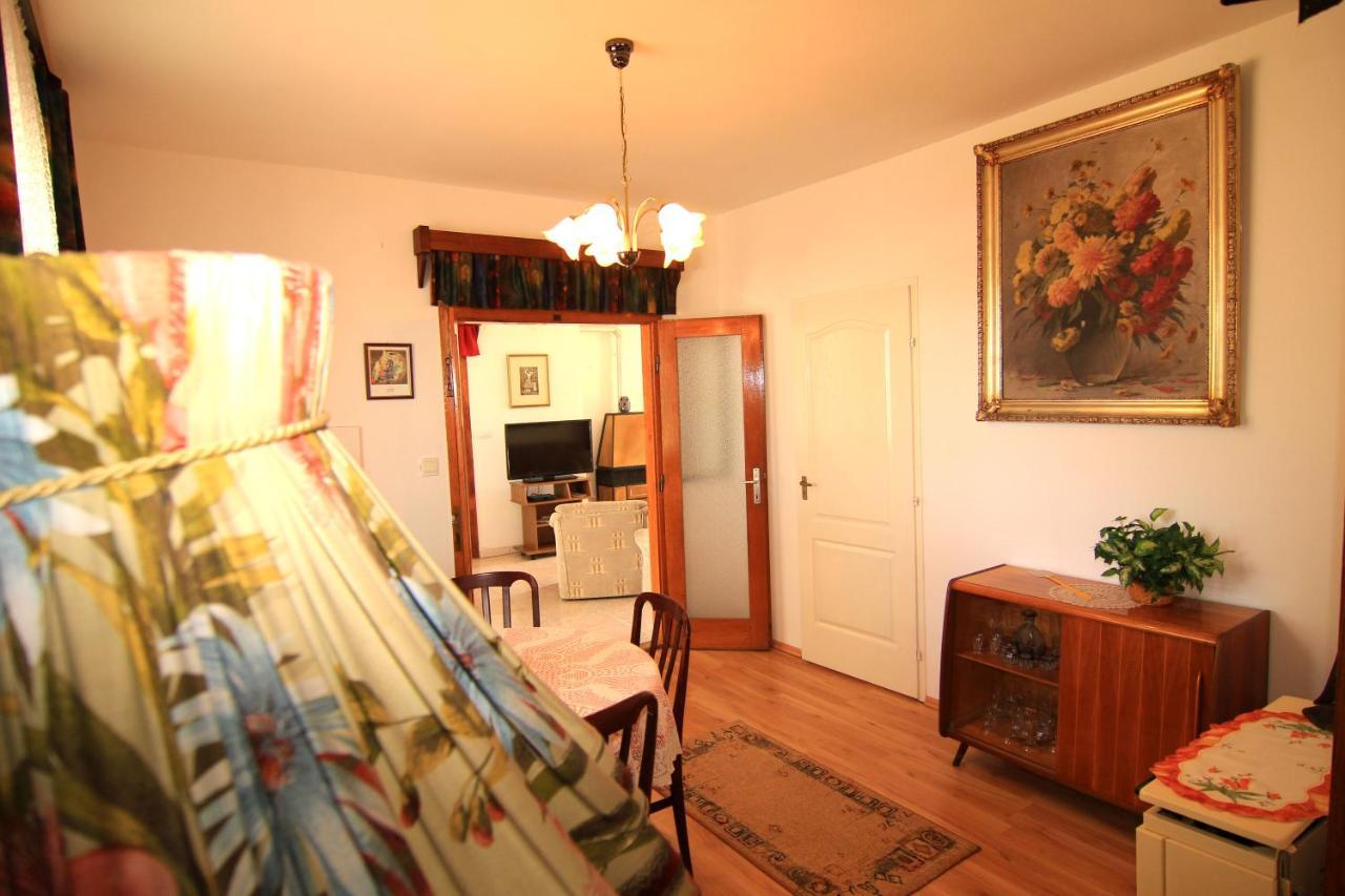 Ferienwohnung Margareta Apartmanhaz Balatonboglár Exterior foto